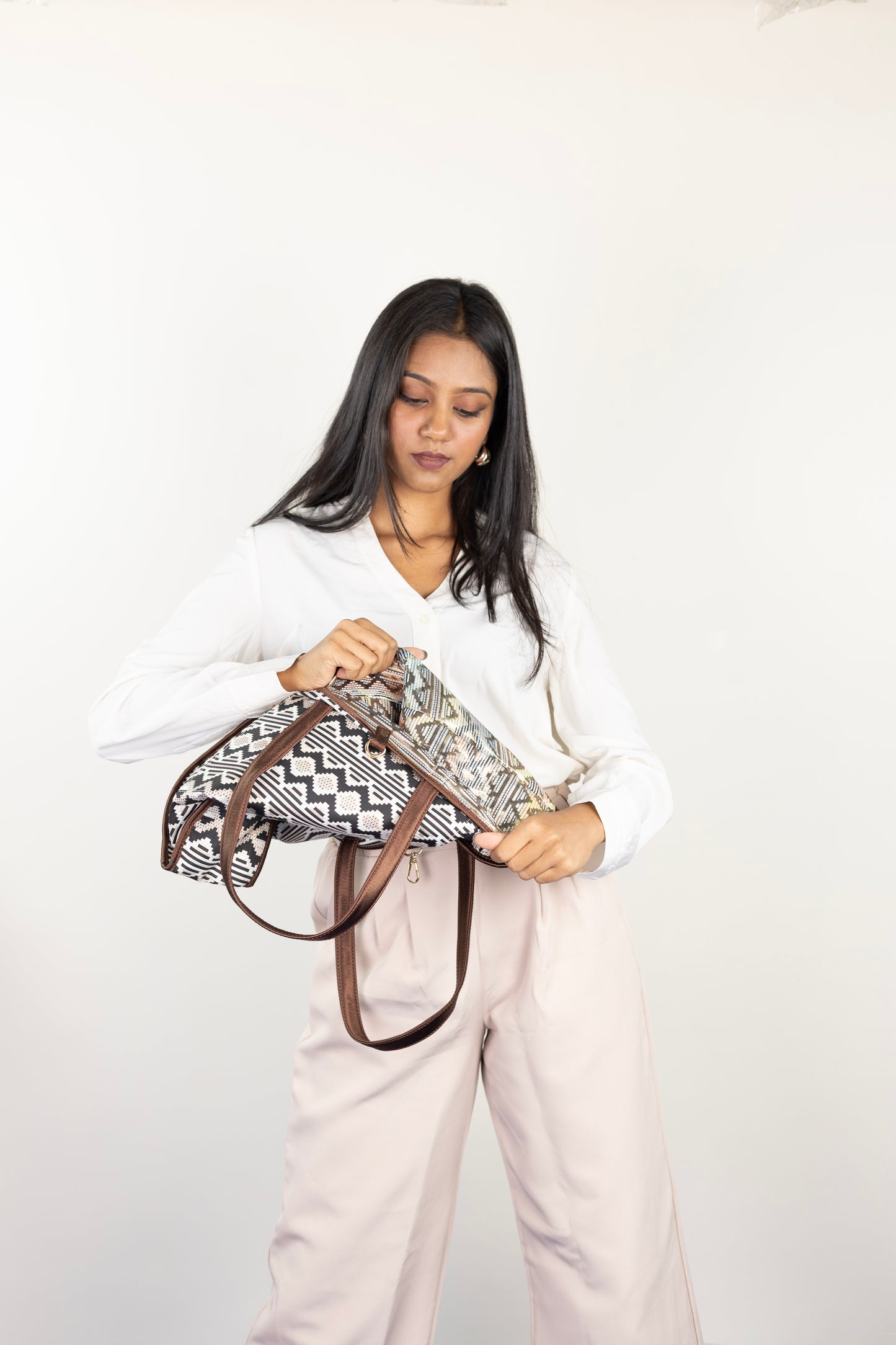 Weightless Wonder Reversible Tote