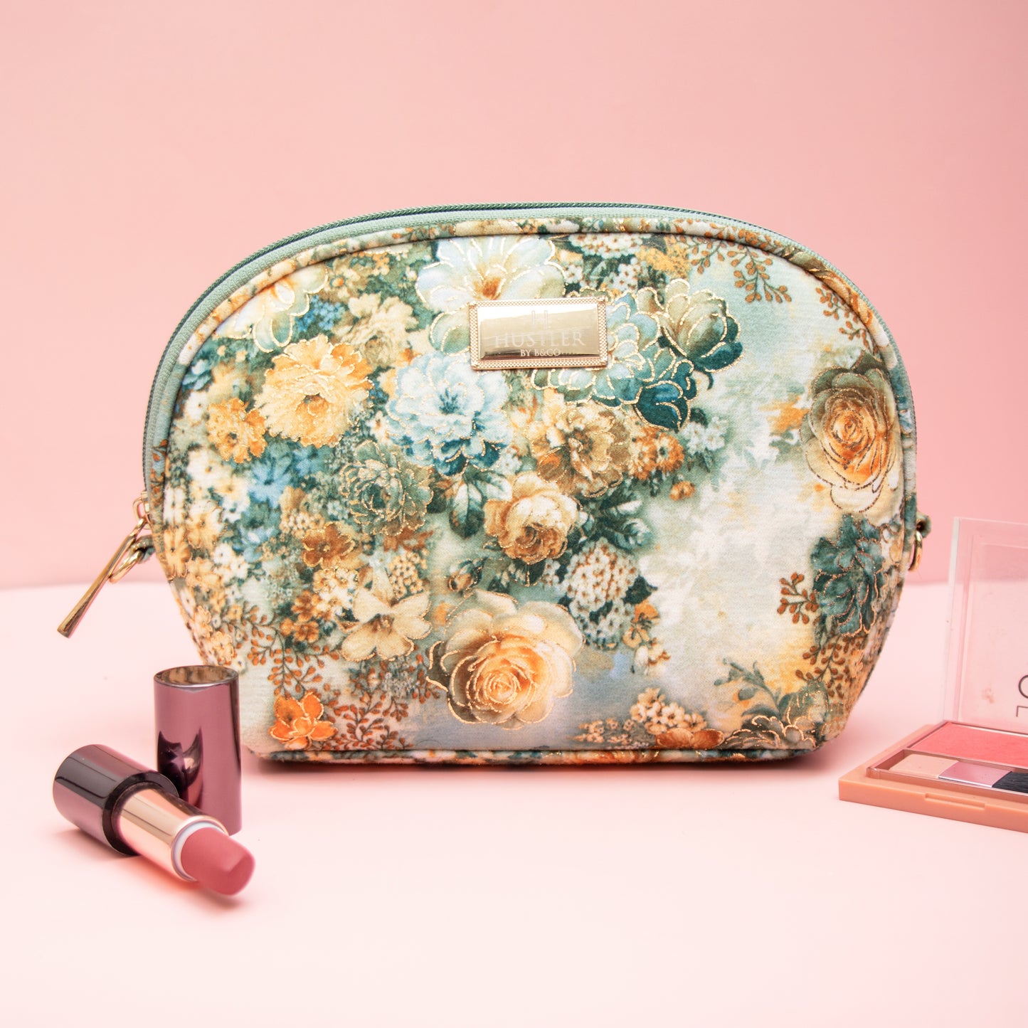 Hustler D Pouch with sling
