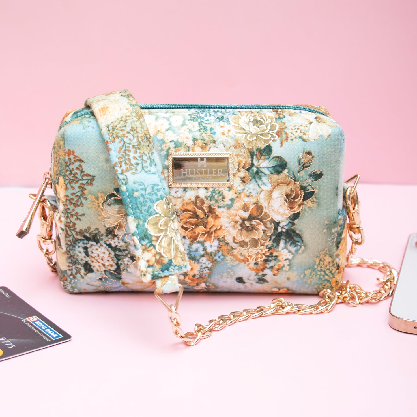 Hustler Small Sling